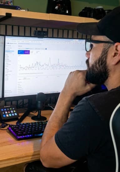 Andrés, founder of OnCloud